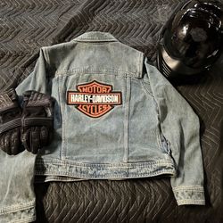 Harley Davidson Helmet Gloves and Jacket 
