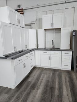 Kitchen Cabinets set