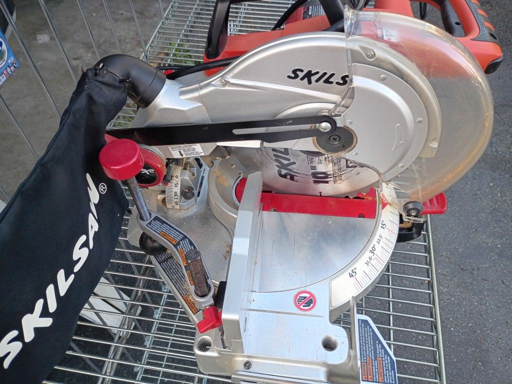Skillsaw Compound Miter Chop Saw