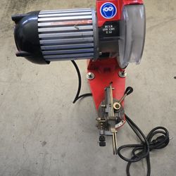 Pipe Cutter