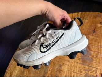 Youth Nike Trout Baseball Cleats