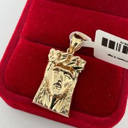 10K Solid Yellow Gold Jesus Head Pendant 3.5gr