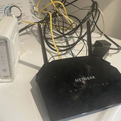 Modem & Router 