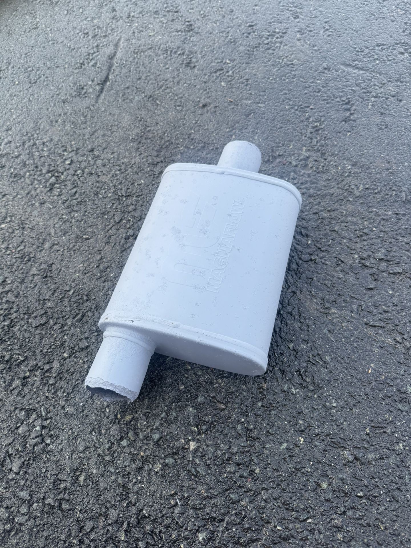 MAGNAFLOW MUFFLER