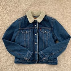 Levi’s Denim Jacket Size M