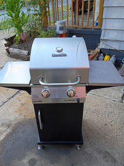 Gas grill