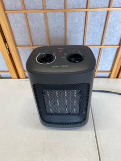 New 9” Non Oscillating Portable Heater