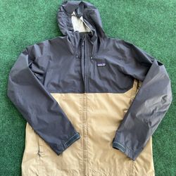 Patagonia Windbreaker 
