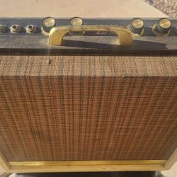 Vintage Kay Guitar Amp-60's- NICE!