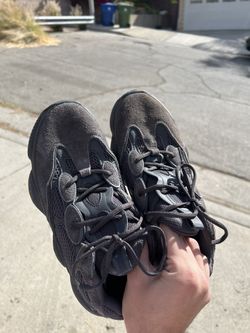 Yeezy 500 Black