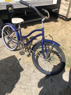 Beach Cruiser Bike $35