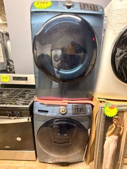 Used Blue Samsung Set (Financed!)