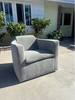 Free Deliveryrh swivel chair