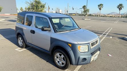 2005 Honda Element