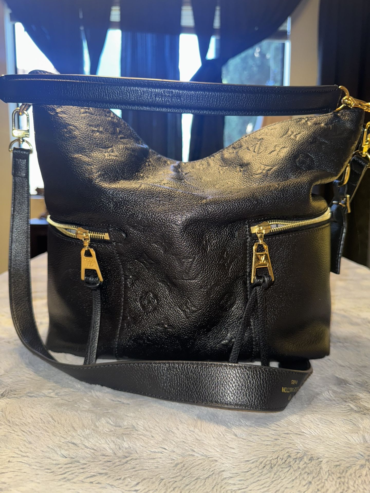Handbag Louis Vuitton Melie Black Melie, Louis Vuitton Designer