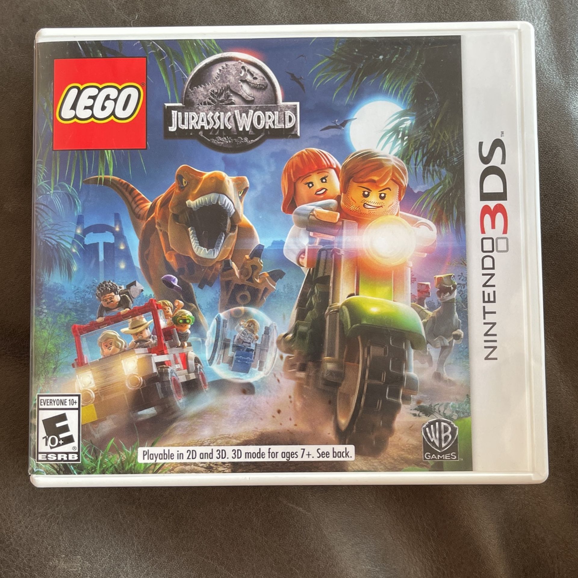 NINTENDO 3DS JURASSIC WORLD GAME LIKE NEW WITH BOX