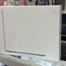 MacBook Air M3 Chip Available 