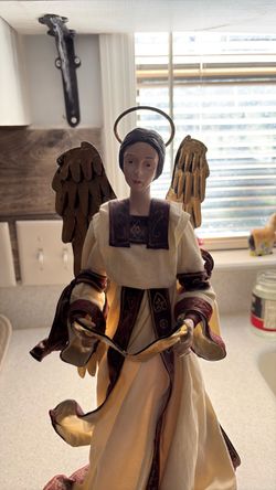 Angel Figurine with Halo and Wings