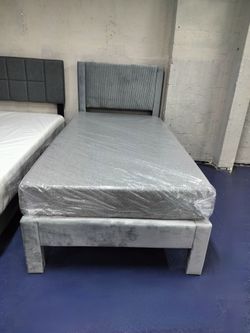 Twin size bed