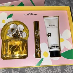 Daisy Marc Jacob’s 