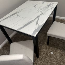 Dining Set For 4
