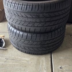 Atturo Tires 265/35/20 - 2 Tires Only