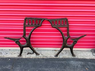 Victorian cast iron Sears & Roebuck school desk frame