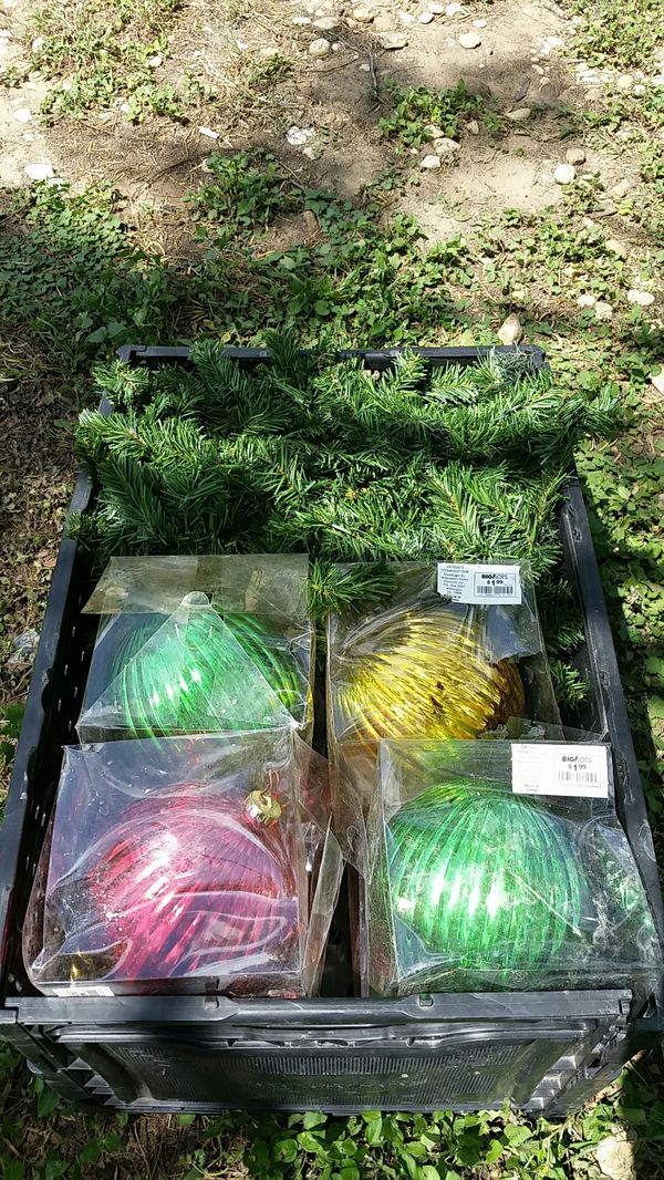 Christmas decoration bundle for Sale in San Antonio, TX - OfferUp