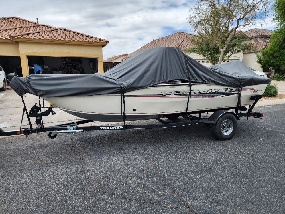 2020 Tracker Pro guide WT 16.deep V