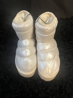 Women’s Cream Puffer Waterproof Boots | Cozy Winter Snow Boots