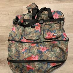 Relight Large Floral Camouflage Travel Duffel Bag W/Wheels