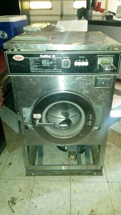 Unimac comercial washer