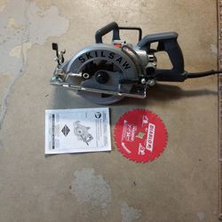 Brand New Skil Saw Spt77