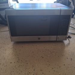 G E Microwave 