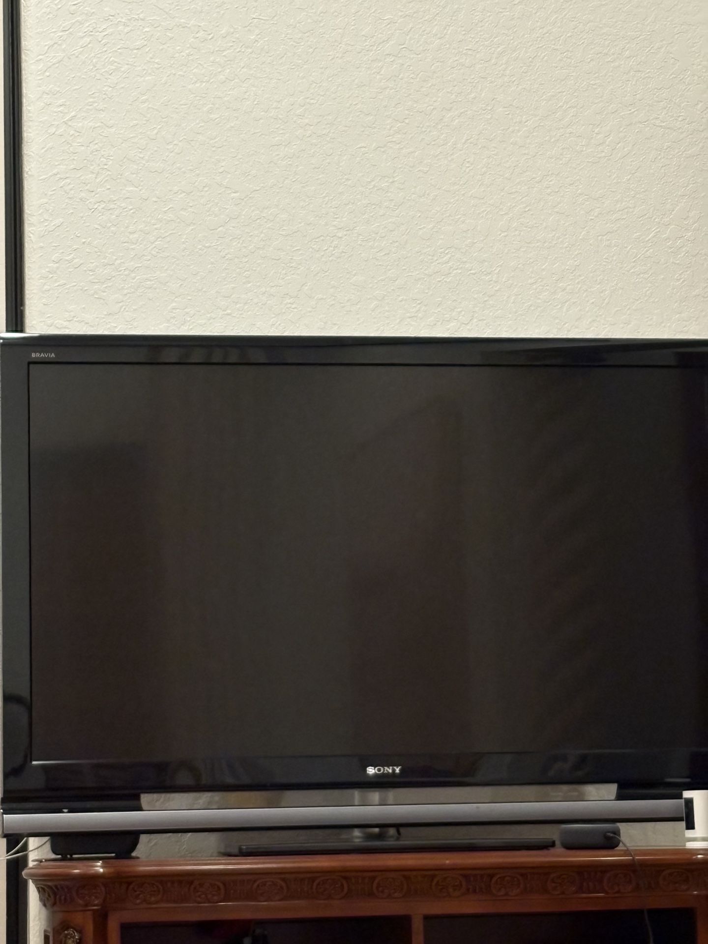 3 Sony Smart TVs