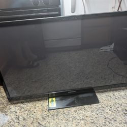 Samsung 51” Flat Screen Smart TV – Works Great