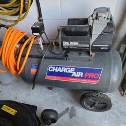 Air compressor