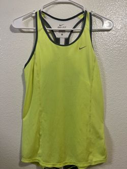 Top Nike