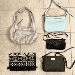 Purses And Clutches 