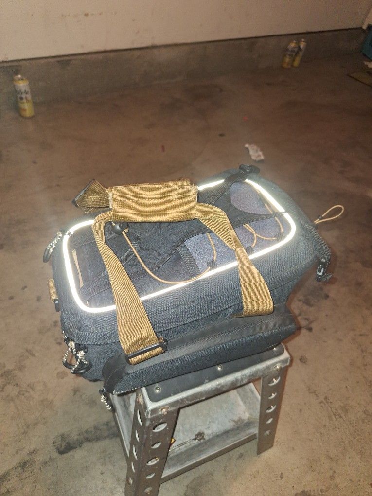 Basil Waterproof Luggage Rack Bag