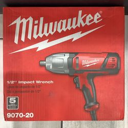 MILWAUKEE 9070-20 Impact Wrench 