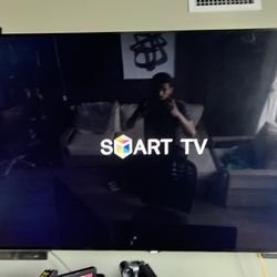 LIKE NEW MONTH OLD 65 INCH SAMSUNG SMART TV 