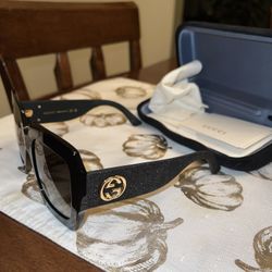 Gucci Sun Glasses