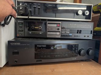 Bundle vintage stereo equipment