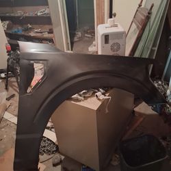 2021ford f150 right side fender . Aftermarket