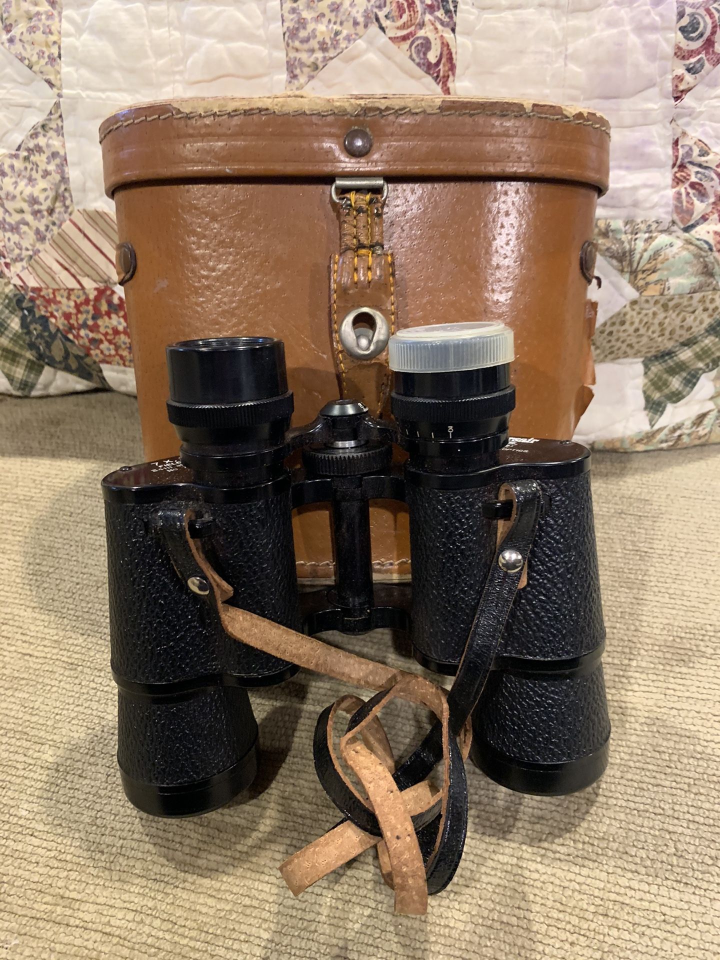 Corsair Coated Optics 7x35 341 Ft At 1000 Yds No 78496 Binoculars With Case