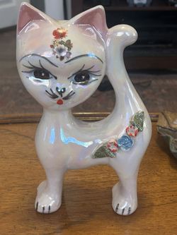 Garishly gaudy gato; Vintage Early 60s Porcelain Cat: