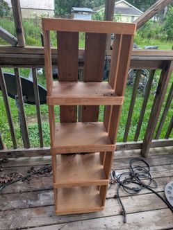 Rolling shelf