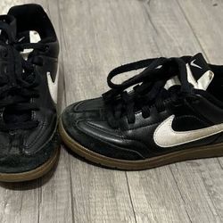 Nike Kids Tennis Shoes