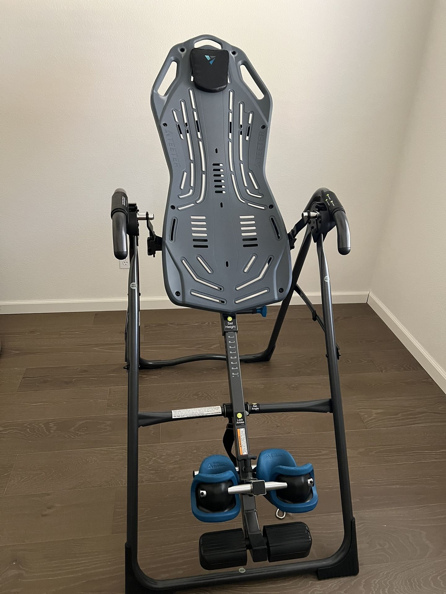 Teeter Inversion Table